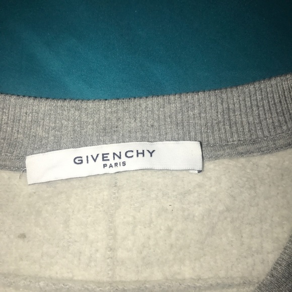 Givenchy Sweatshirt - Picture 2 of 4